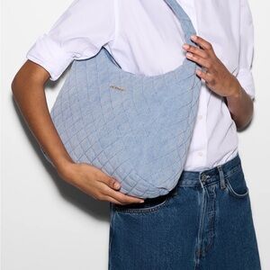 Large Metro Shoulder in Light Denim